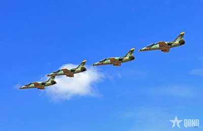 Gallery - Nỗ lực cho nhiệm vụ “diễu binh trên không”